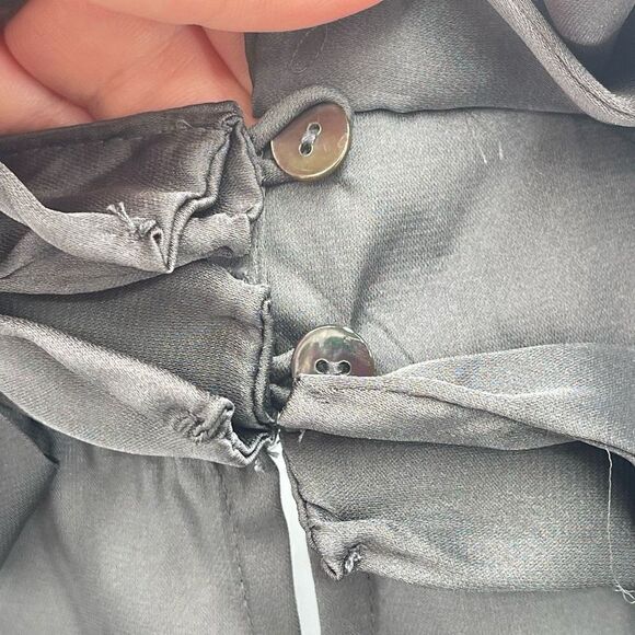 Violet & Claire Womens Blouse Top Sleeveless Ruffled Pleated Gray Size Medium - Picture 5 of 13